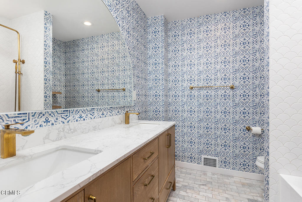 180 W Harriet Street - Photo 9