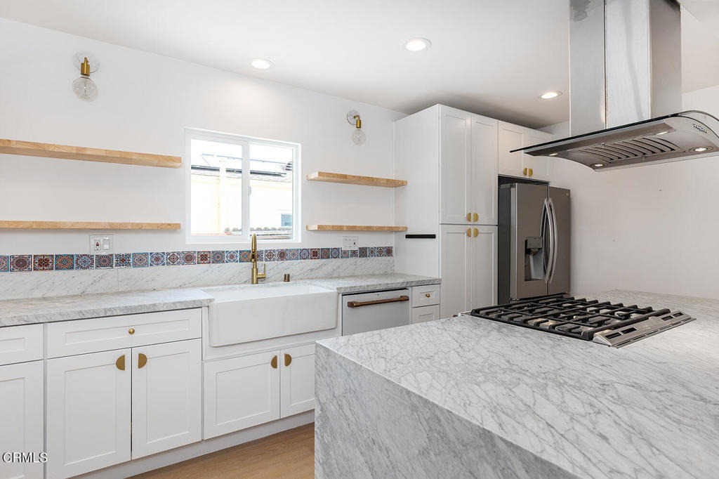 180 W Harriet Street - Photo 6