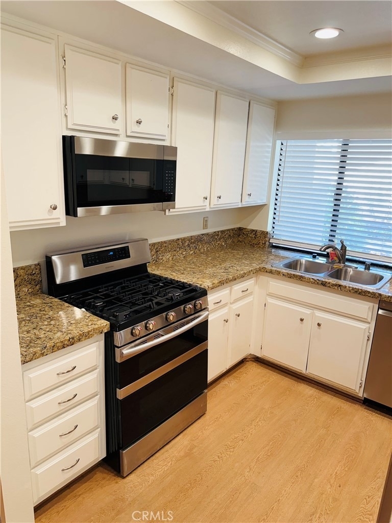 8933 Modesto Circle - Photo 8