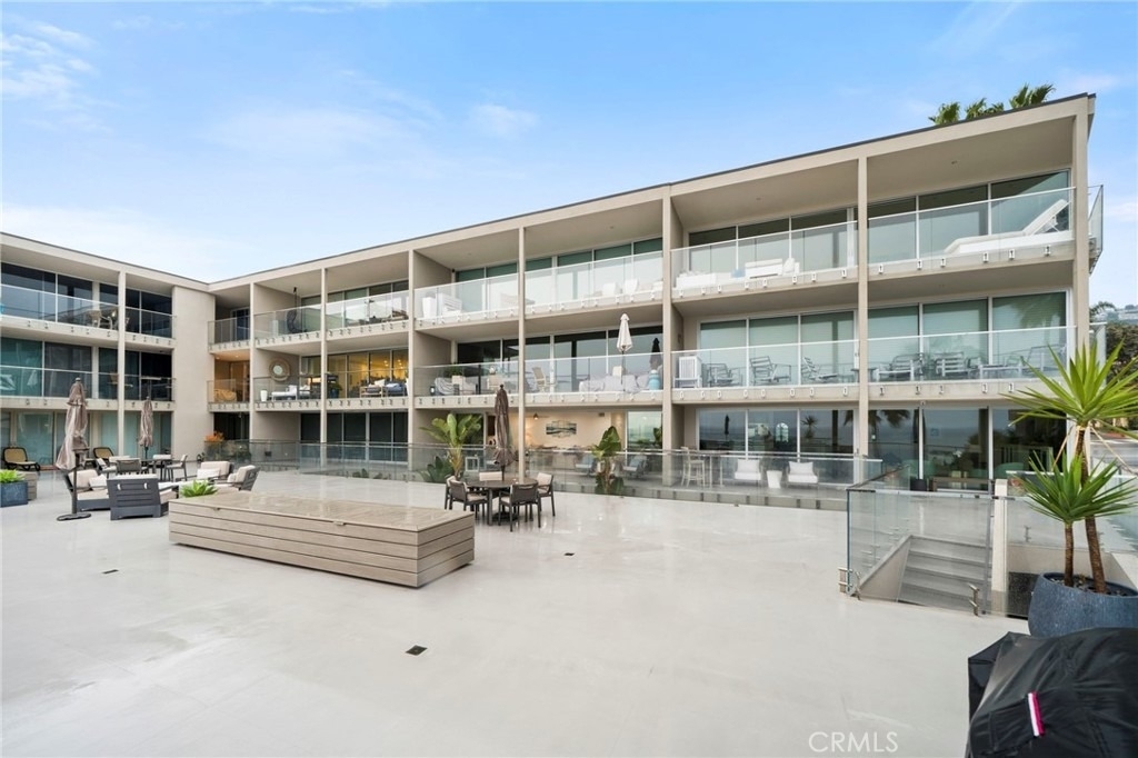 1585 S Coast - Photo 20