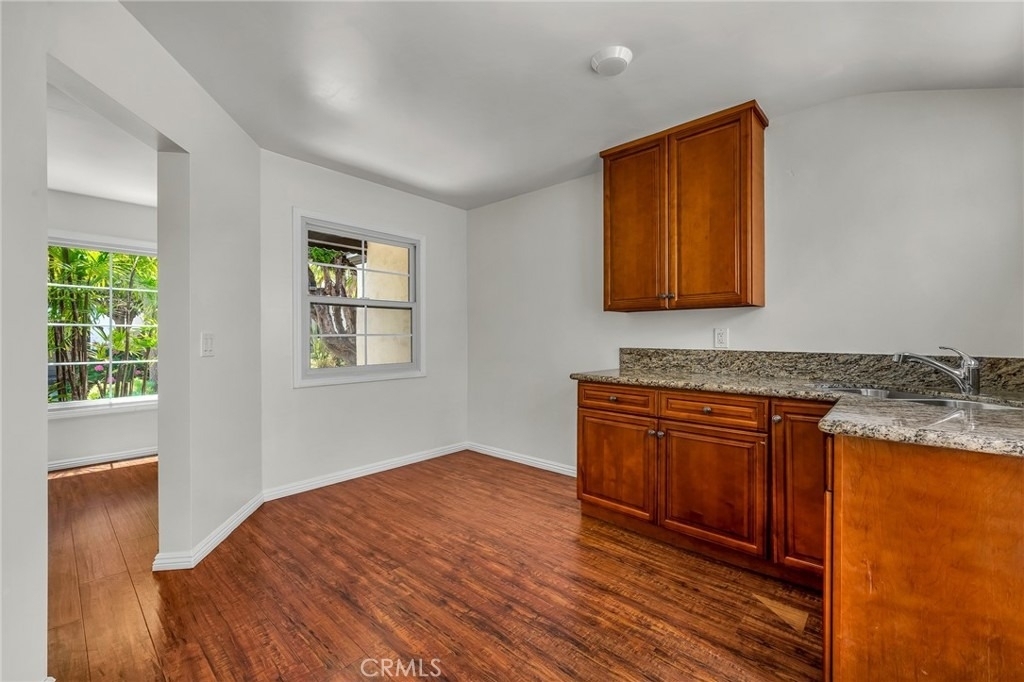 544 Glenneyre St. - Photo 11