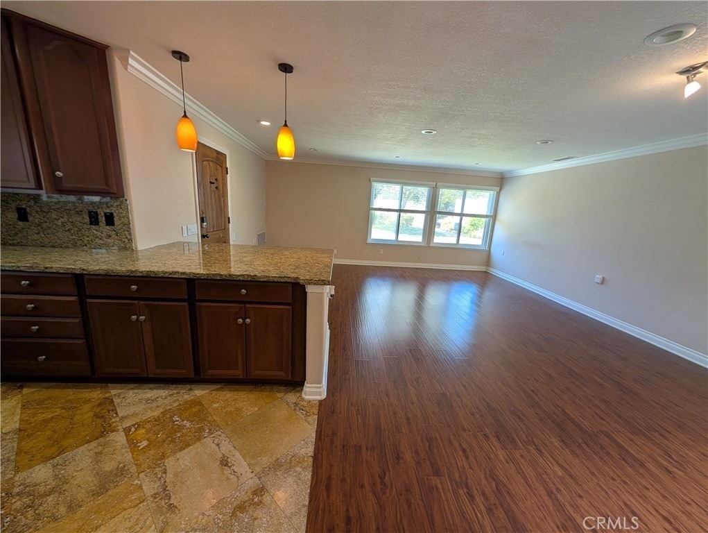 2165 Via Mariposa - Photo 12