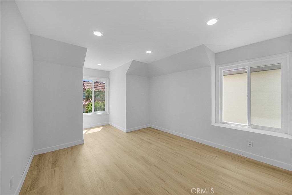 6082 Eaglecrest Drive - Photo 14