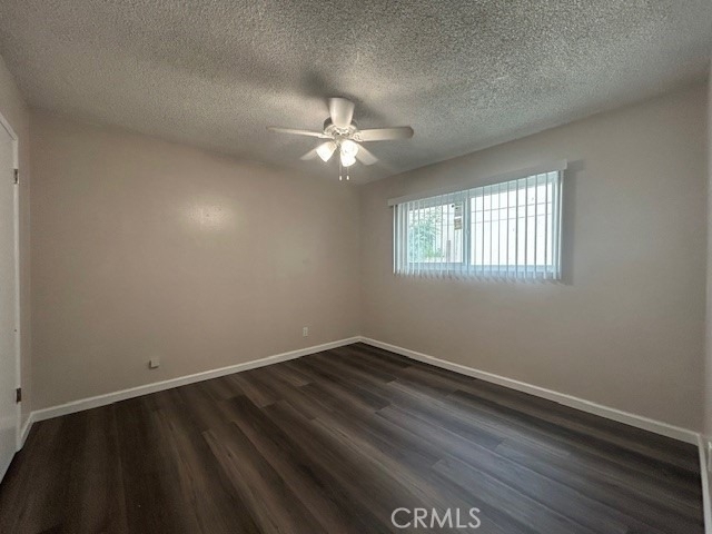 1616 S Euclid - Photo 4