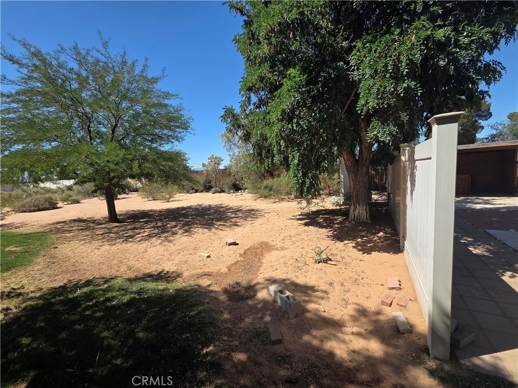 13881 Jicarilla Road - Photo 17