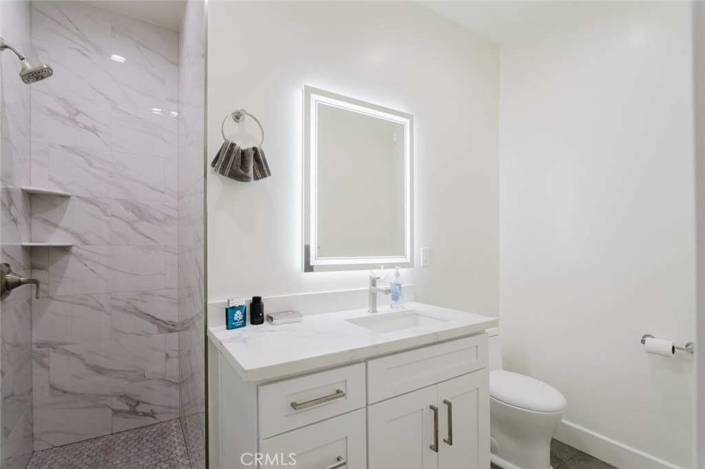 16713 Devonshire Street - Photo 17
