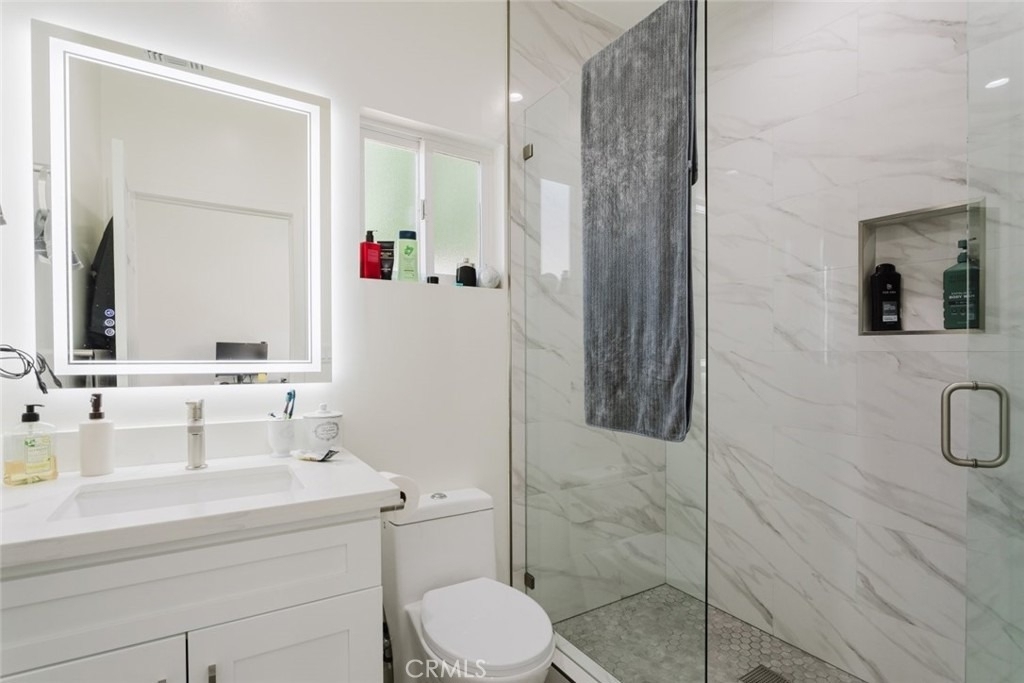 16713 Devonshire Street - Photo 28