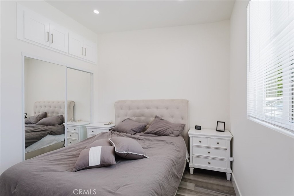 16713 Devonshire Street - Photo 20