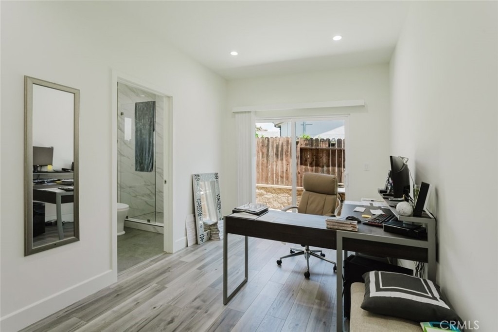 16713 Devonshire Street - Photo 26