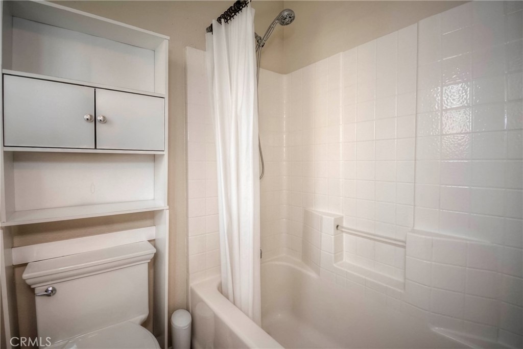 7437 Carrollton - Photo 17