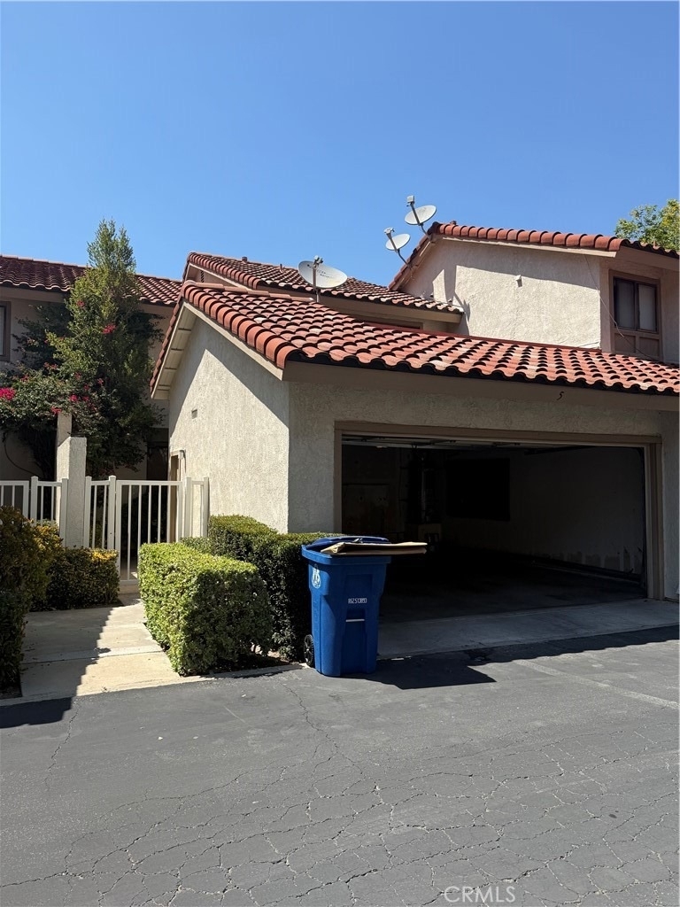 1325 Solera Lane - Photo 0