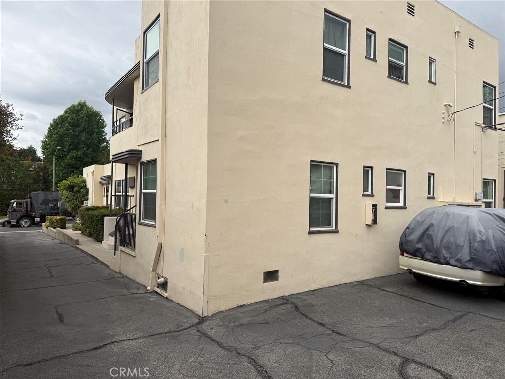 122 S Encinitas Avenue - Photo 10