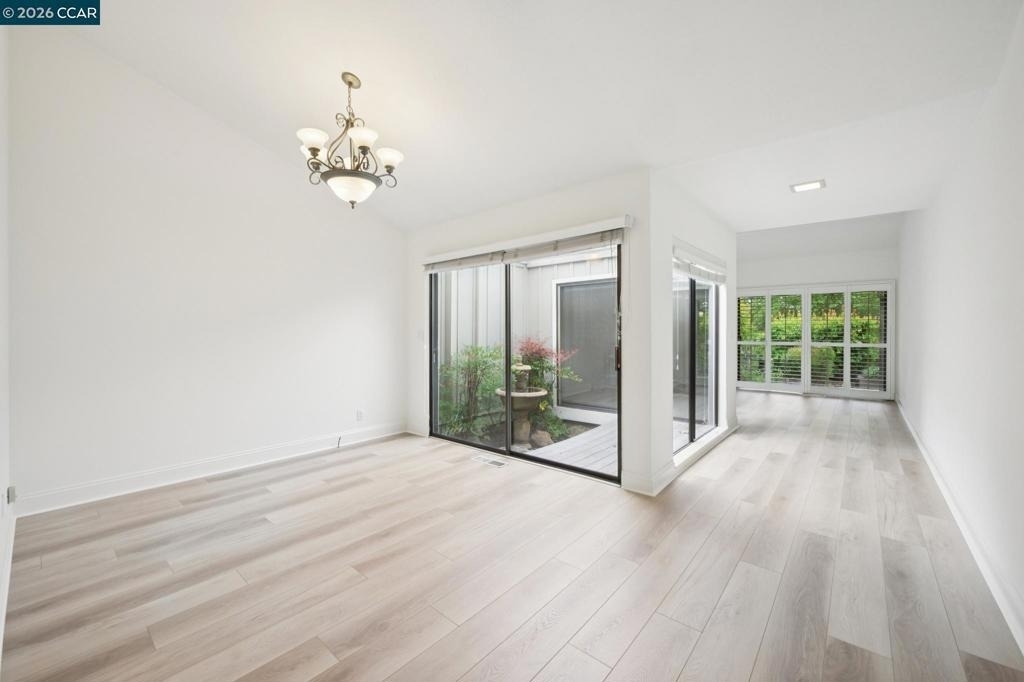 2137 Presidio Ct - Photo 6