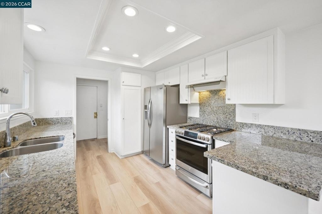 2137 Presidio Ct - Photo 16