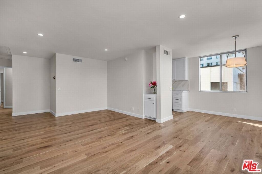 10751 Wilshire Boulevard - Photo 6