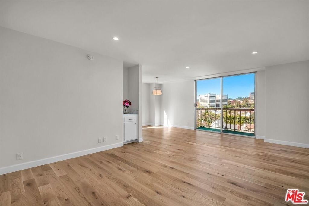 10751 Wilshire Boulevard - Photo 5