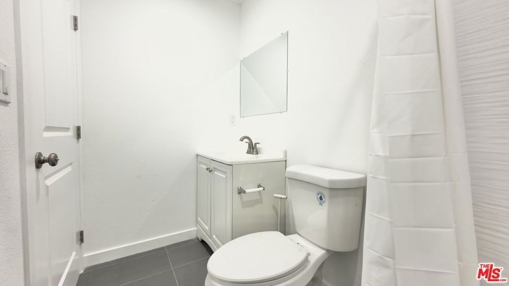 1732 Crenshaw Boulevard - Photo 5