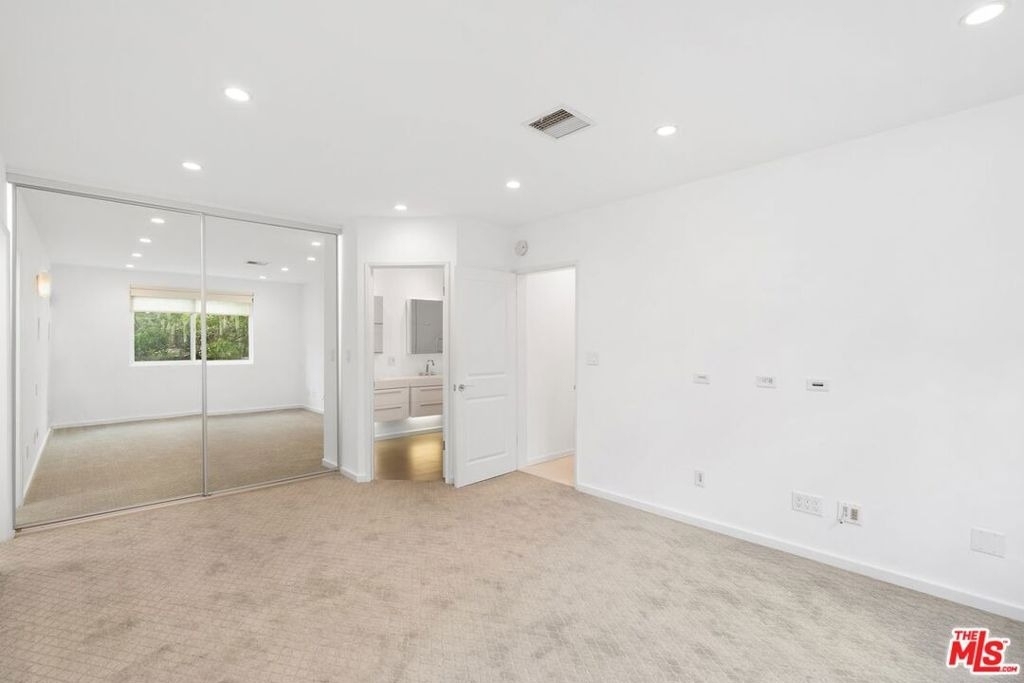 10645 Wilshire Boulevard - Photo 20