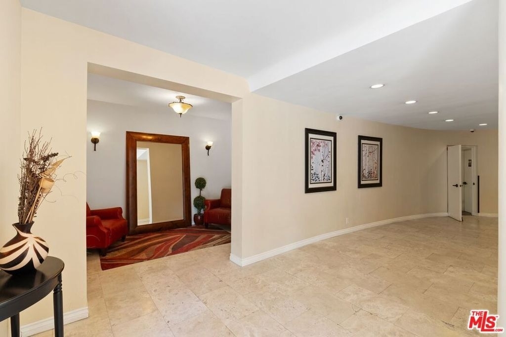 10645 Wilshire Boulevard - Photo 34