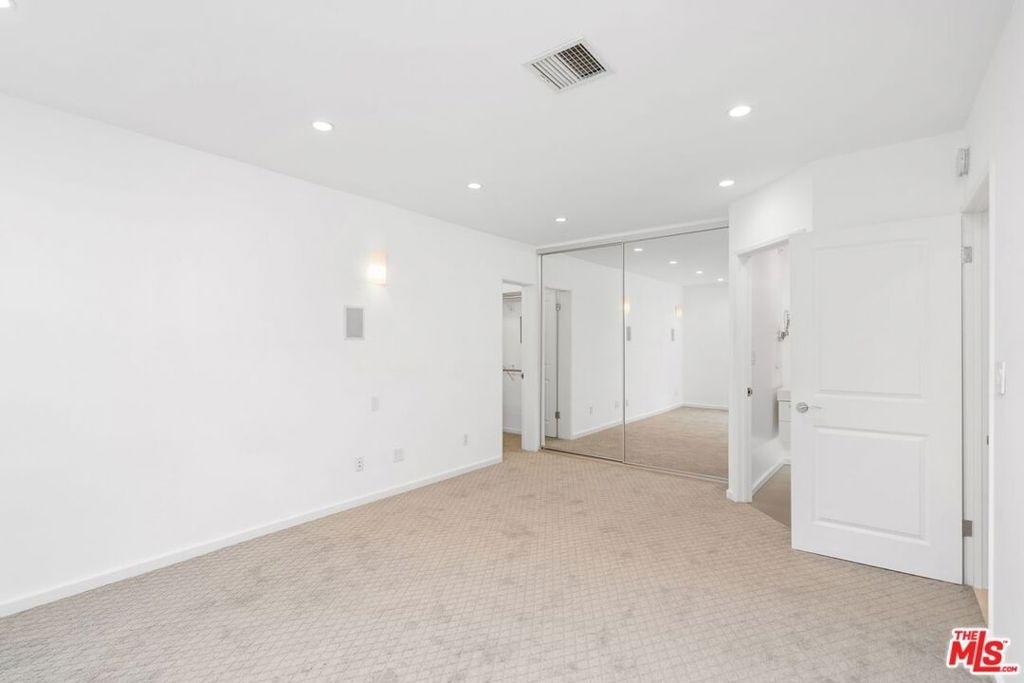 10645 Wilshire Boulevard - Photo 18