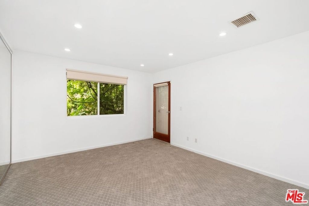 10645 Wilshire Boulevard - Photo 26