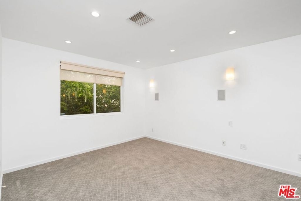 10645 Wilshire Boulevard - Photo 17
