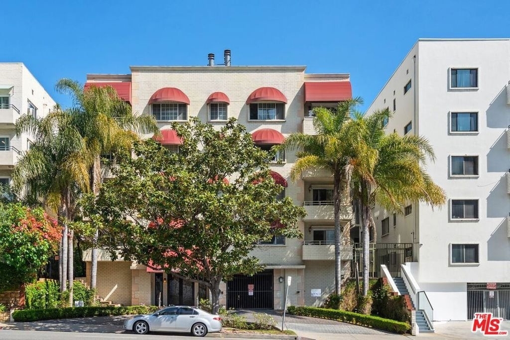 10645 Wilshire Boulevard - Photo 32
