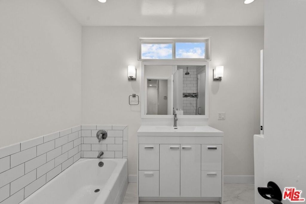 10780 Deliban Street - Photo 10