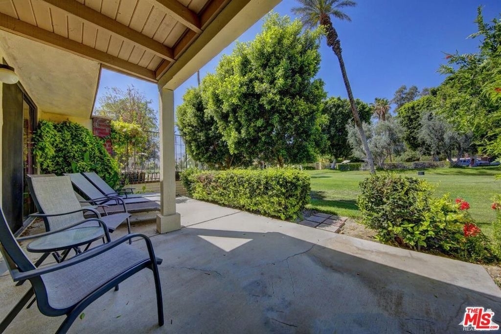 203 Serena Drive - Photo 7