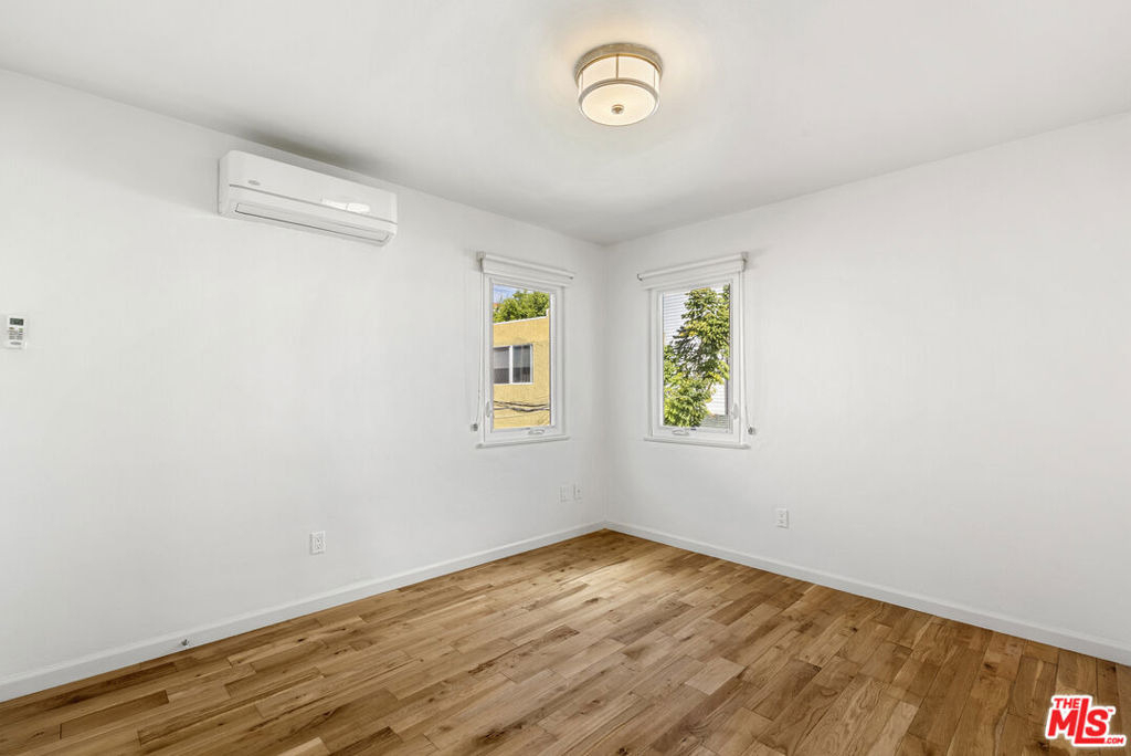 838 Hilldale - Photo 14
