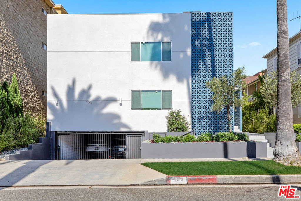 153 S Palm Drive - Photo 31