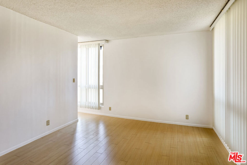 809 S Bundy Drive - Photo 7