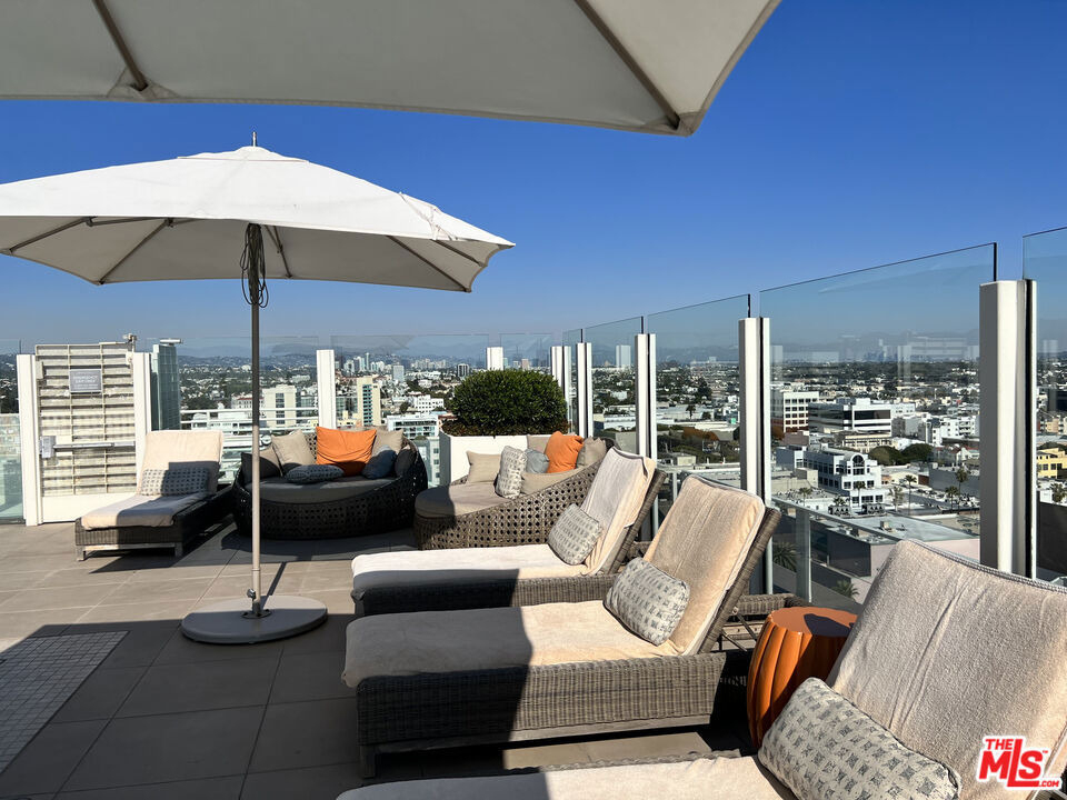 1221 W Ocean Avenue - Photo 21