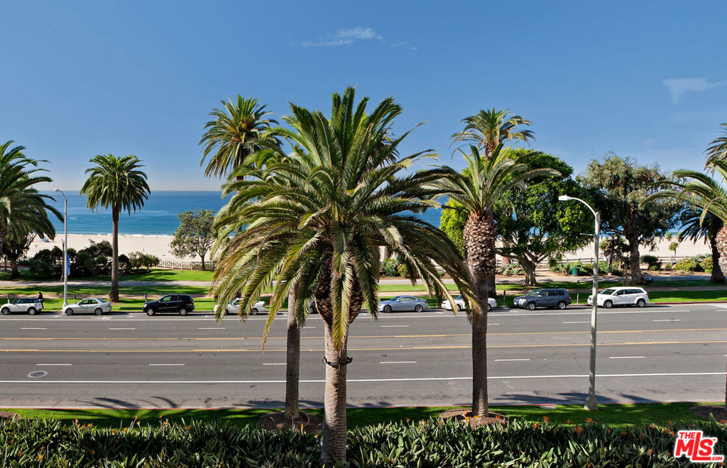 1221 W Ocean Avenue - Photo 11