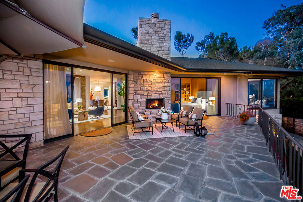 1131 Miradero Road - Photo 32