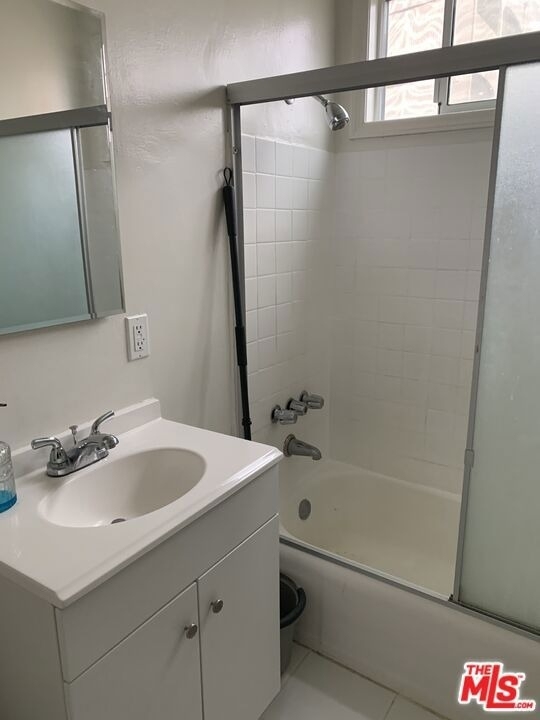 1470 S Sherbourne Drive - Photo 6