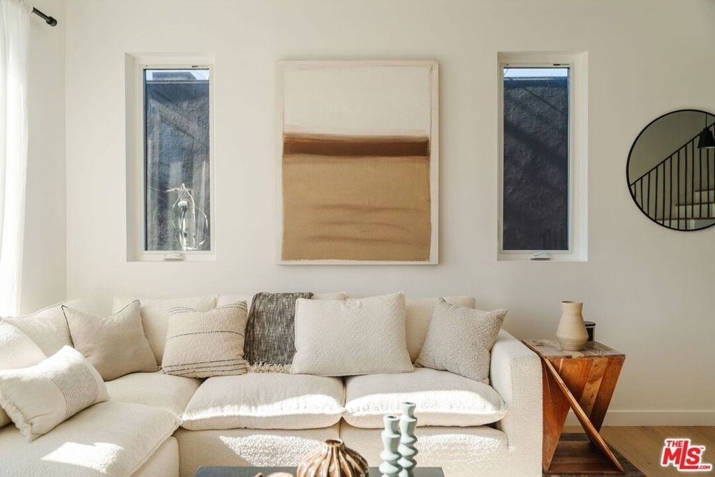 6765 1/2 Lexington Avenue - Photo 13