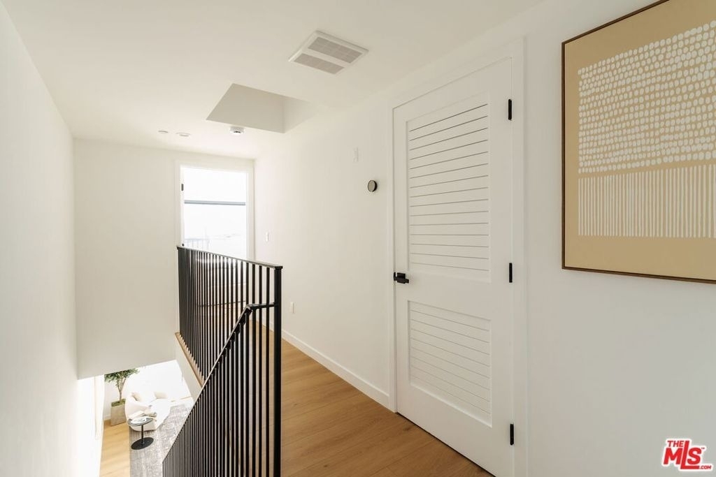 6765 1/2 Lexington Avenue - Photo 17