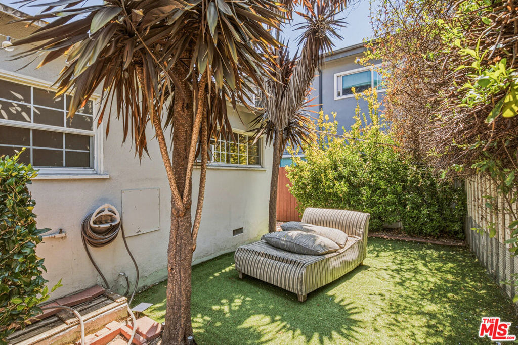 4177 Ince Boulevard - Photo 9