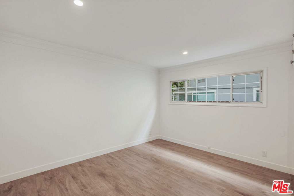 4177 Ince Boulevard - Photo 15