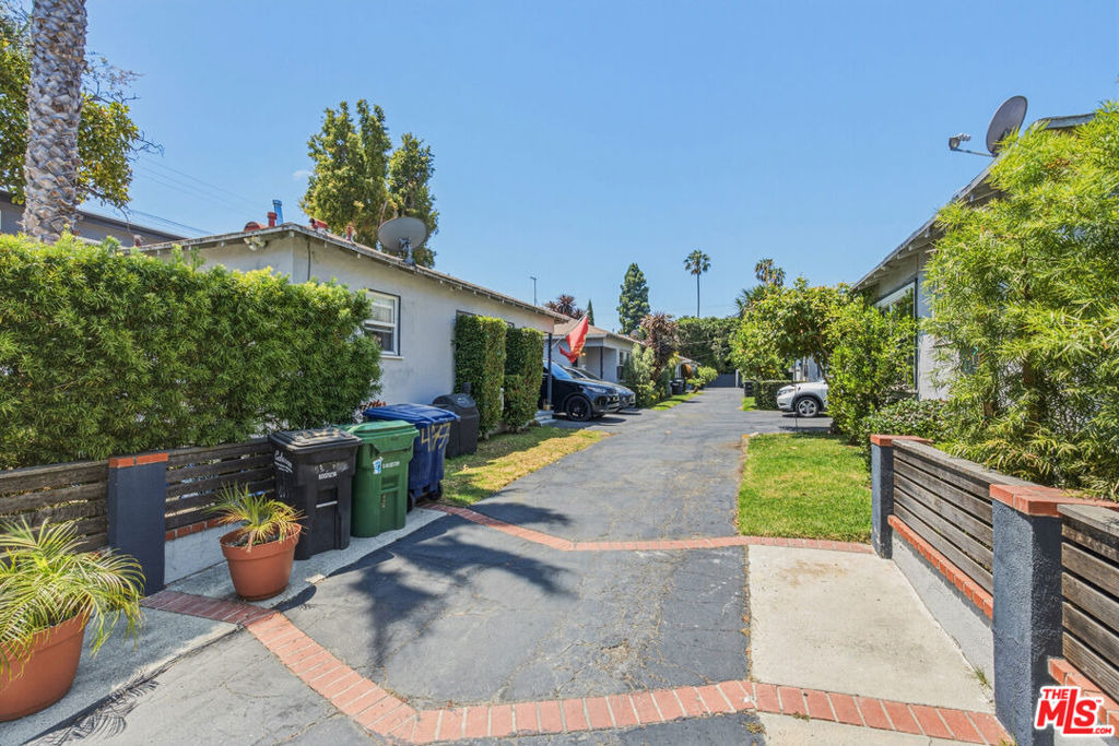 4177 Ince Boulevard - Photo 6