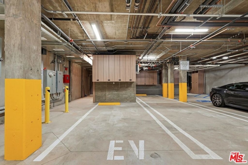 1006 Hancock Avenue - Photo 18
