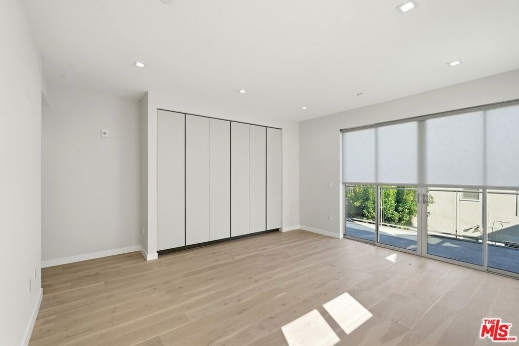 1006 Hancock Avenue - Photo 8
