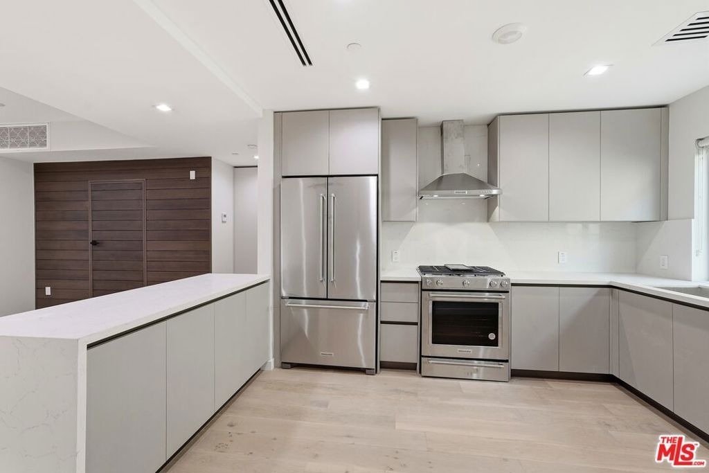 1006 Hancock Avenue - Photo 6