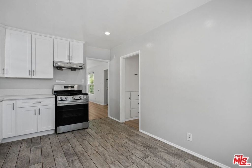 1019 Amherst Avenue - Photo 13