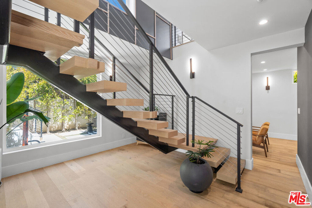 656 California Avenue - Photo 14