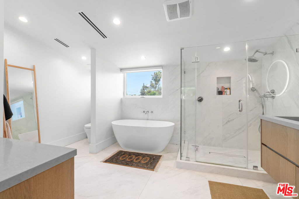 656 California Avenue - Photo 16
