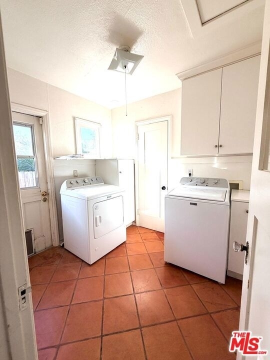 2342 Selby Avenue - Photo 29