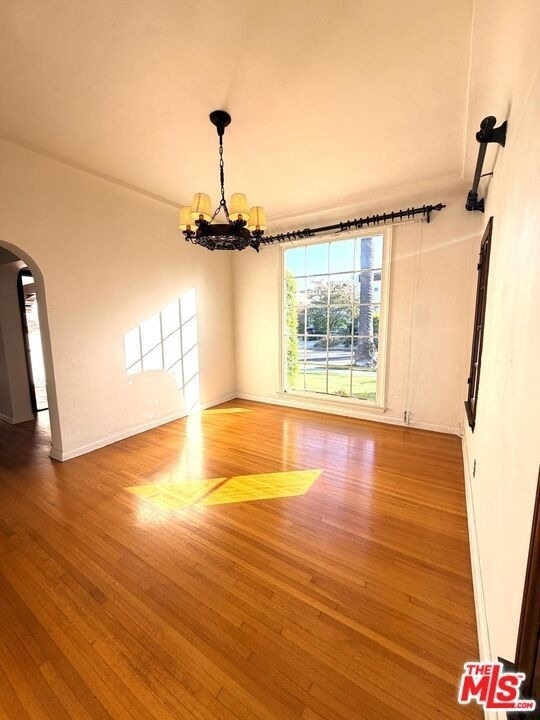 2342 Selby Avenue - Photo 9