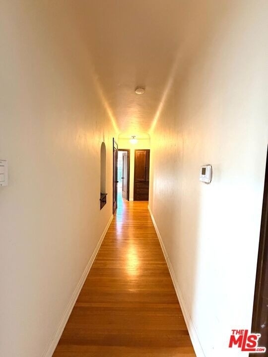 2342 Selby Avenue - Photo 18